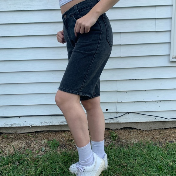 Orange Tab Levi’s denim shorts - Picture 4 of 5